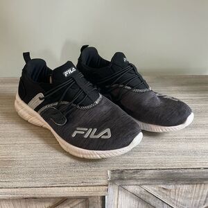 Fila Black Sneakers